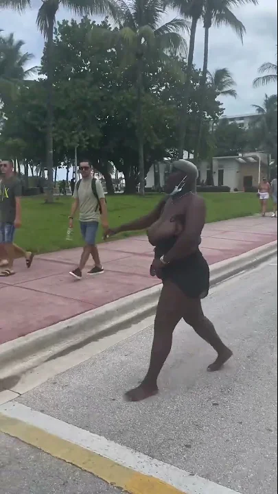 Shorts images